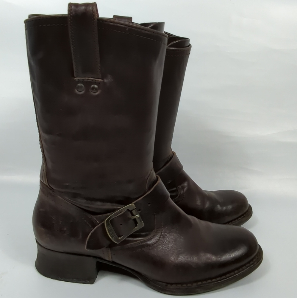 FRYE 76920 Martina Engineer Brown Leather Block Heel Women Boots Size 8.5B